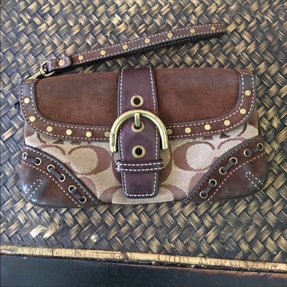 SOLD Authentic Coach Wristlet - Picture 5 of 8